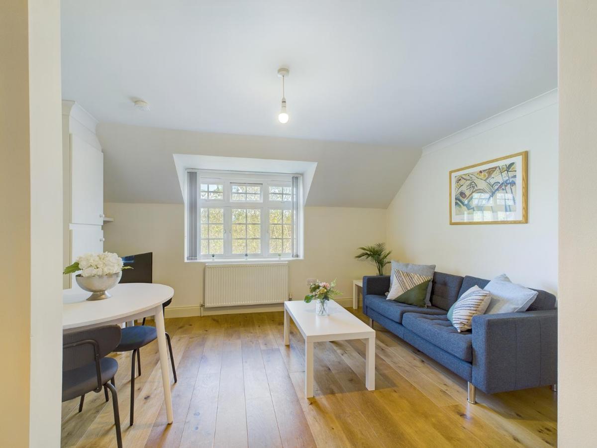 Duplex Redhill Town Centre Apt By Livingo Stays Extérieur photo
