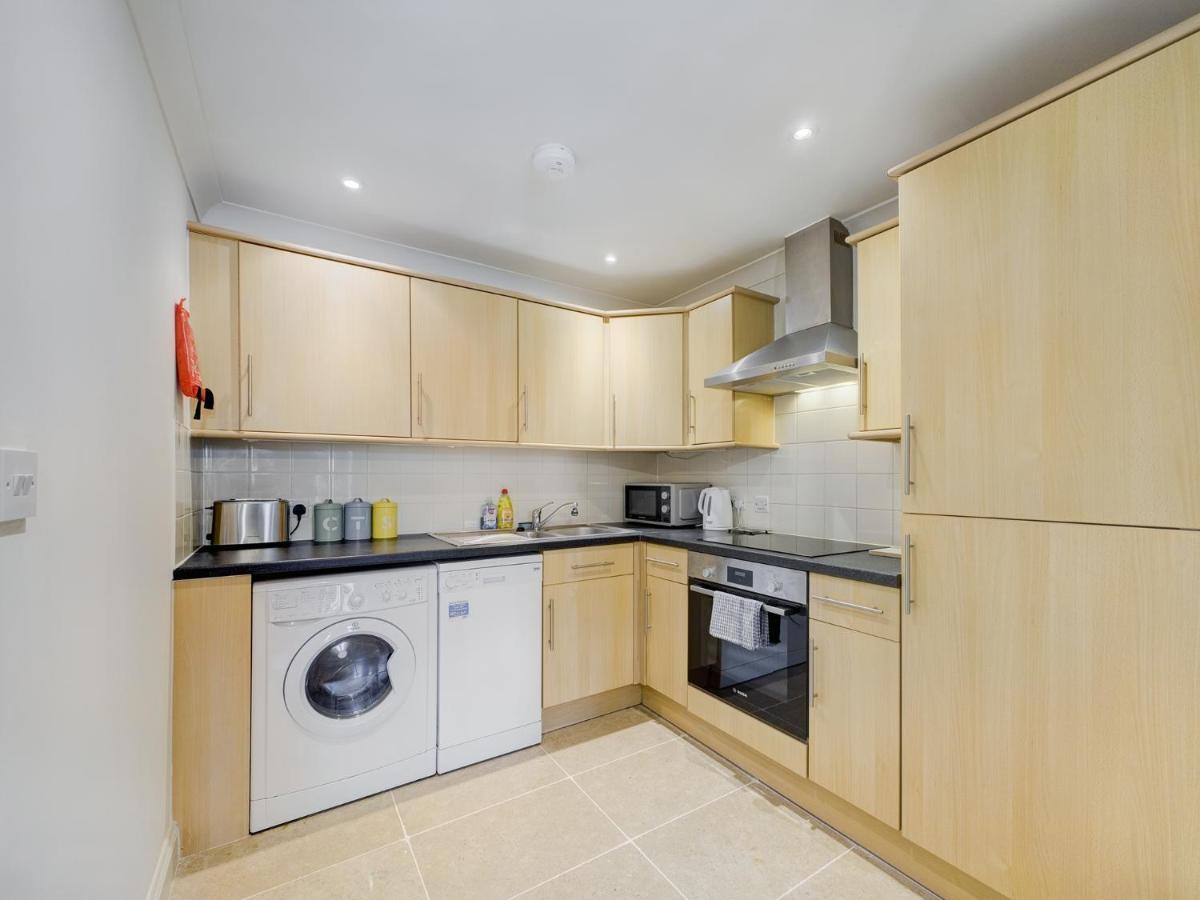 Duplex Redhill Town Centre Apt By Livingo Stays Extérieur photo